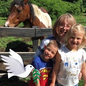 Meet your Posher, Deborah